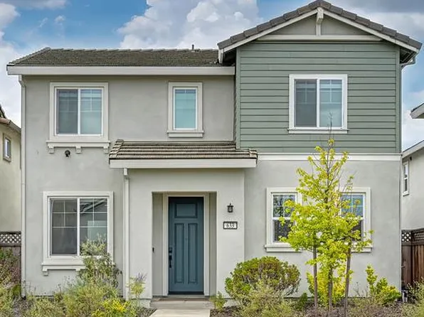 633 Barrett Lake Rd, West Sacramento, CA 95605