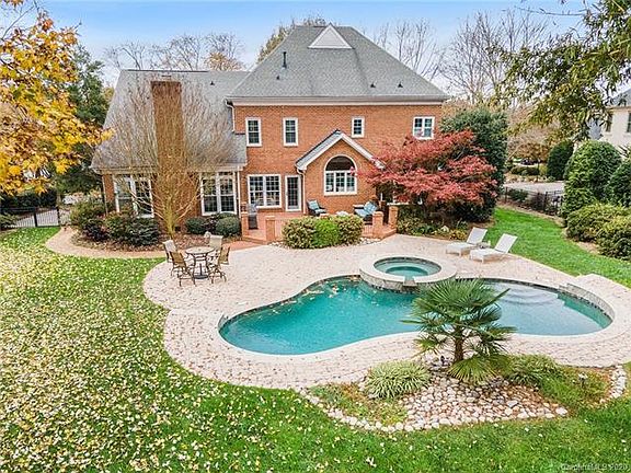 2nd image of 6911 Seton House Ln