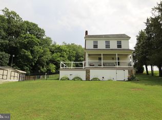 8132 Century Farms Rd, Felton, PA 17322