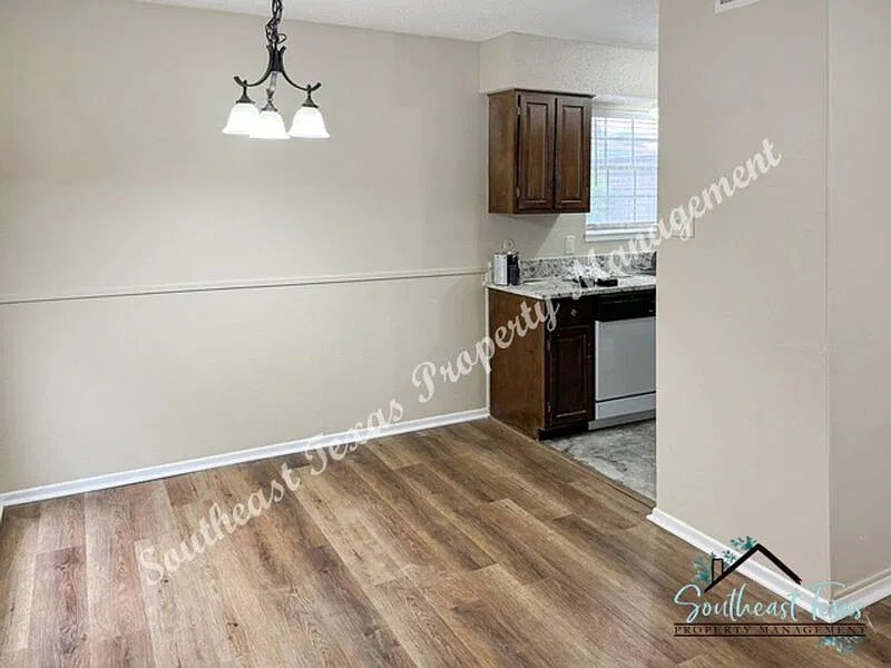 1 bed, 1.0 bath, 720 sqft, $1,100 — Photo 4