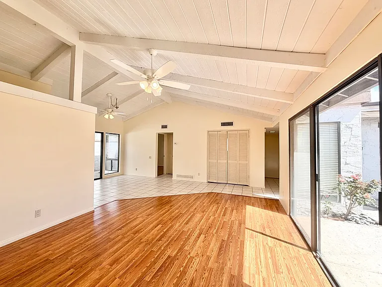 2550 Miramonte Cir E #C — Photo 4