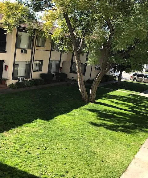 312 N San Antonio Ave #10 — Photo 3