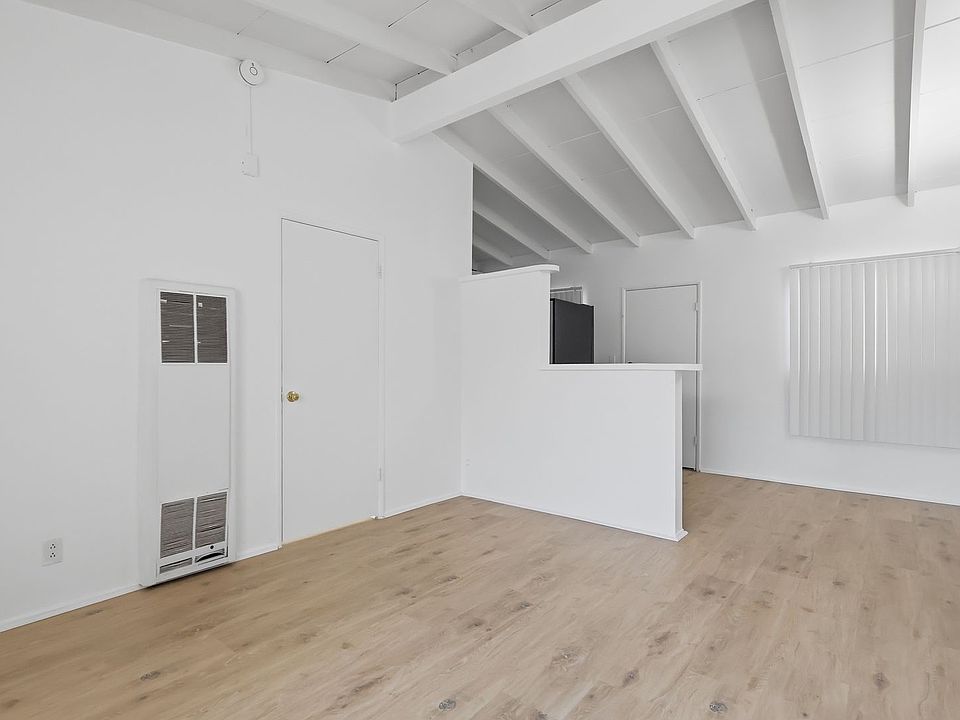 1st image of 7900-7906-7910 Willis Ave #7906-5
