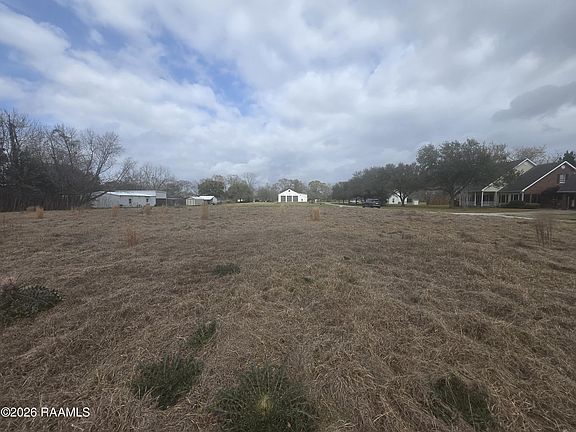 2nd image of 121 Rue Obrey