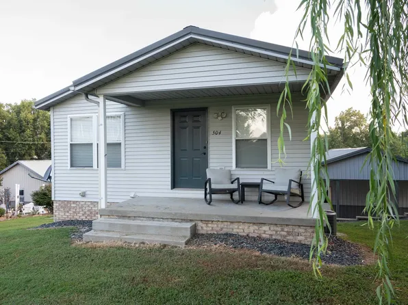 504 E 1st Ave, Huntingburg, IN 47542