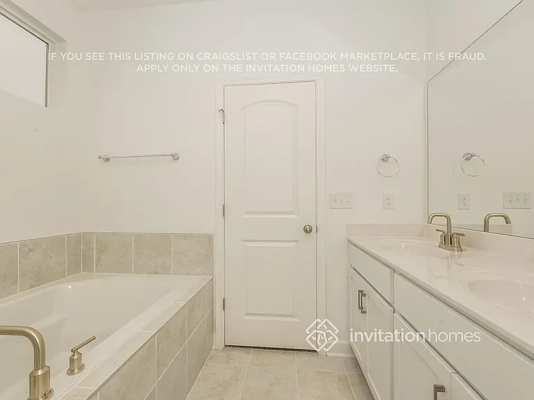 833 Molly Ln — Photo 12