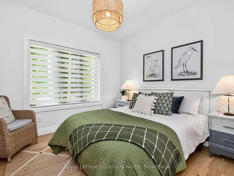 15 Pinecone Ave — Photo 34
