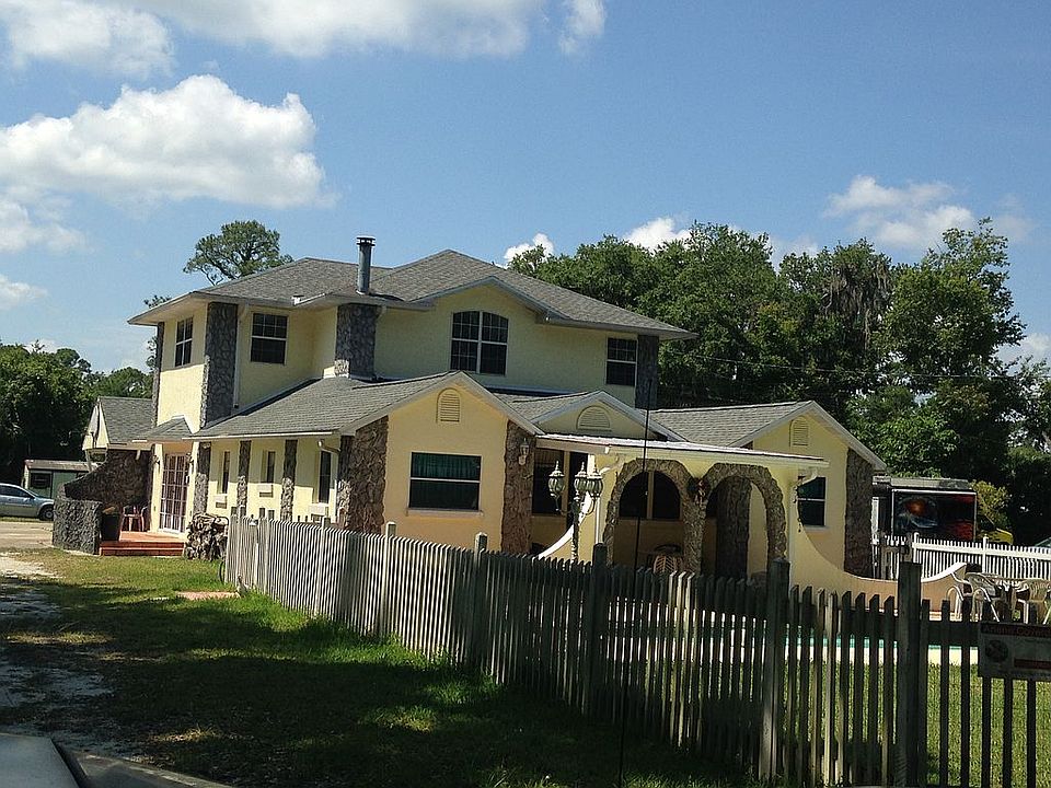 1st image of 2538 Selleck Ave