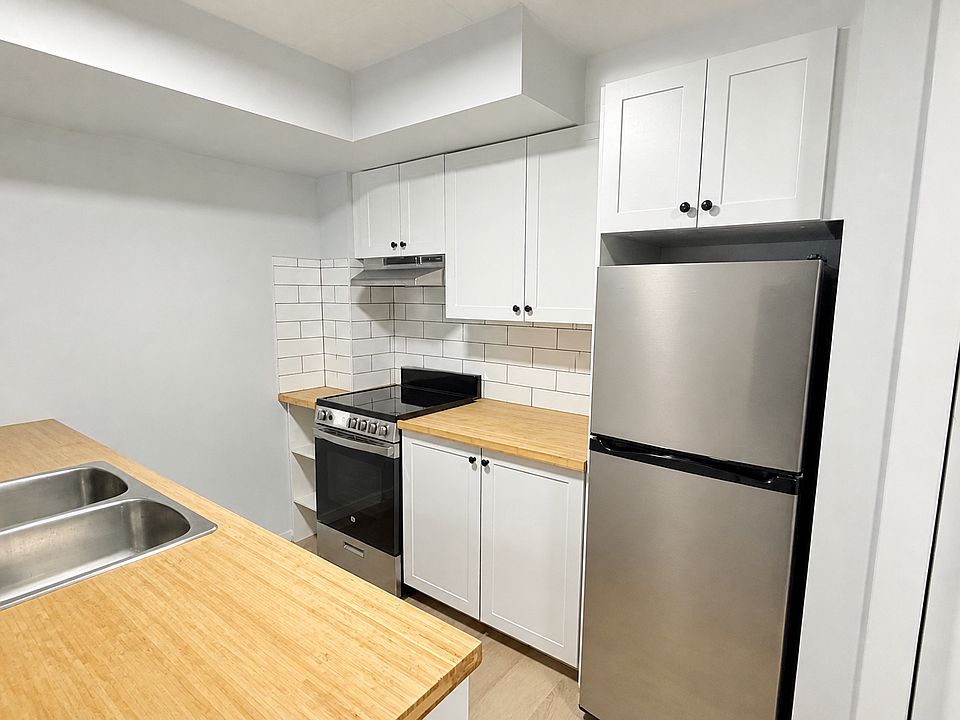 1st image of 360 Tecumseh Rd W Unit 370