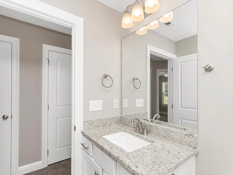 206 Walton Ave #200 — Photo 13