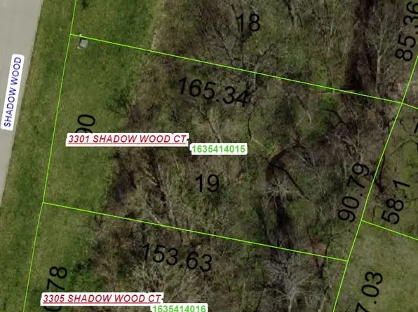 3301 Shadow Wood Ct, Milan, IL 61264