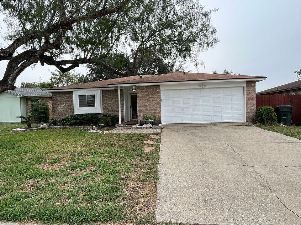 1st image of 2118 Meadowgrove Dr
