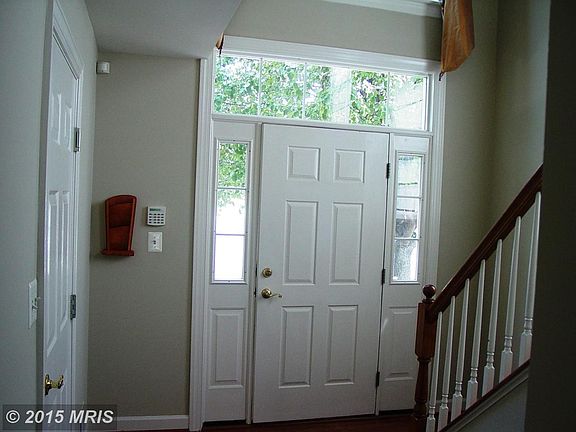 Entry Lower Foyer