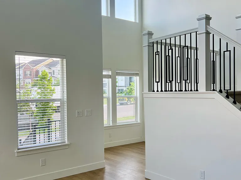 4314 W Watchmen Way — Photo 2
