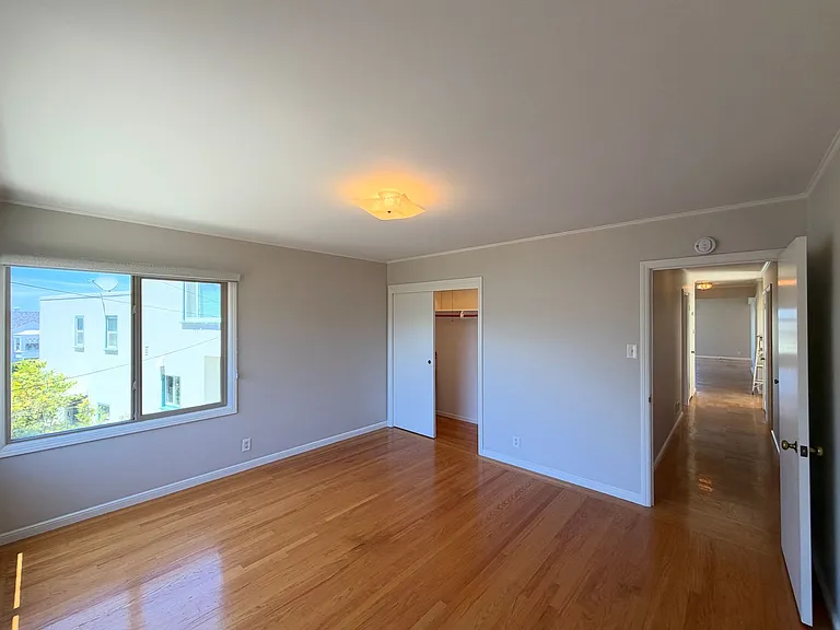 955 Lawton St — Photo 28