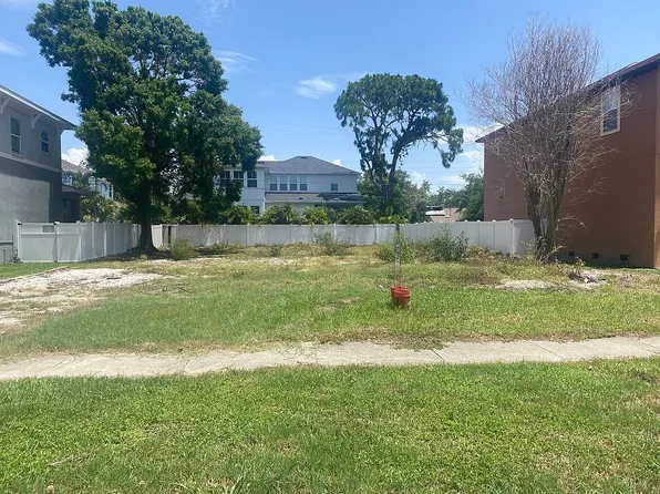 4711 W Kensington Ave, Tampa, FL 33629