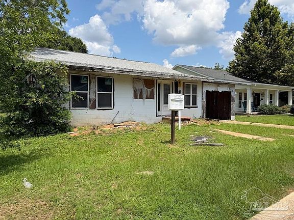 3rd image of 1203 N C St