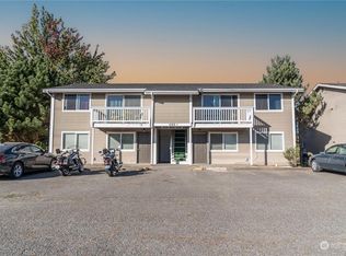 540 2nd St APT 1, Sumas, WA