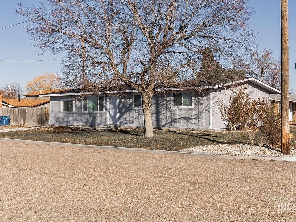 1st image of 518 Blaine Ave
