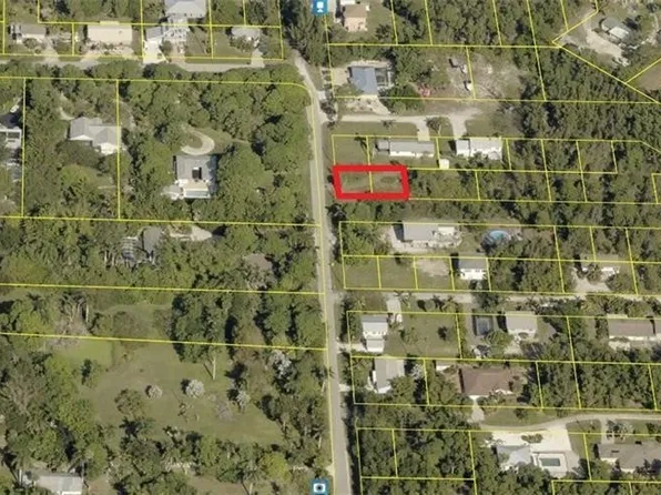 13968 Robert Rd, Bokeelia, FL 33922