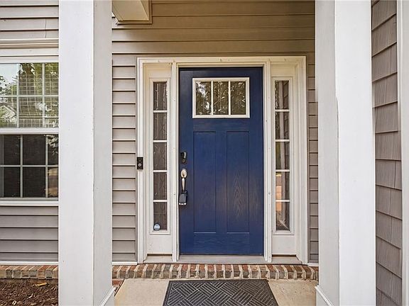 3rd image of 213 Wineberry Way