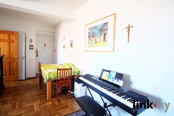 Sold by Link NY Realty | media 13