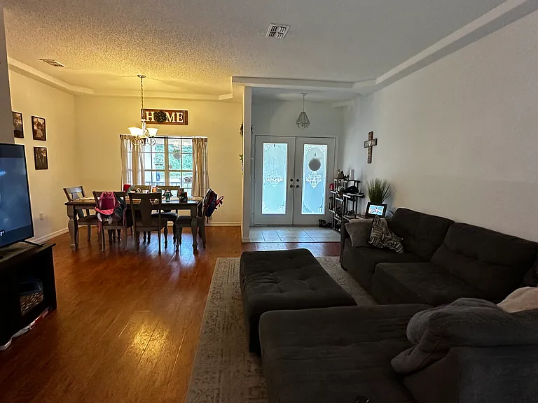 6476 Larry Ave — Photo 3