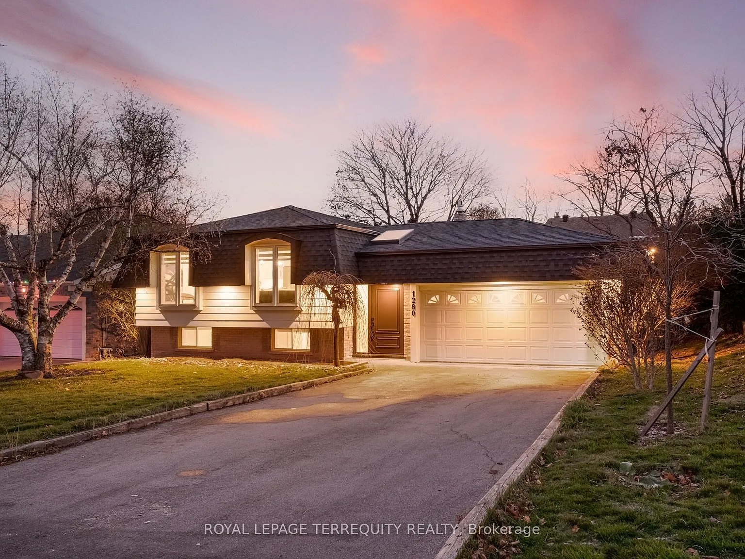 5 bed, $4,500 — Photo 2