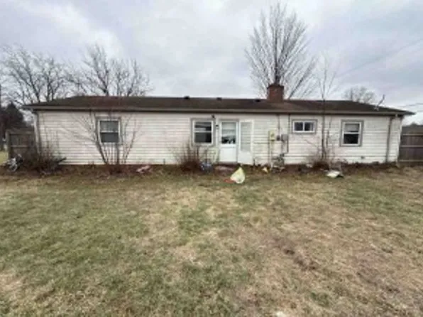 4805 Greenfield Dr, Fort Wayne, IN 46835