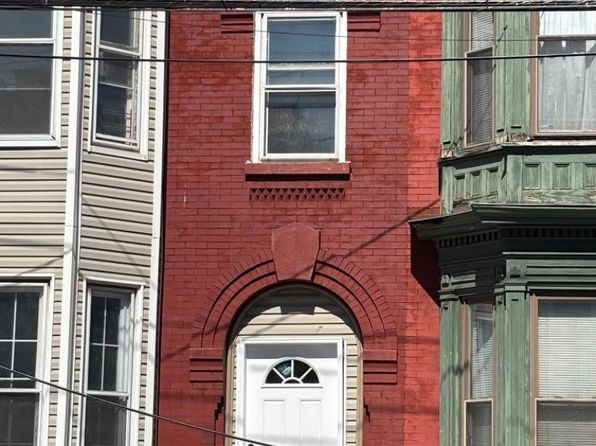 69 Columbia St #2