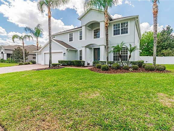 2nd image of 4832 Legacy Oaks Dr