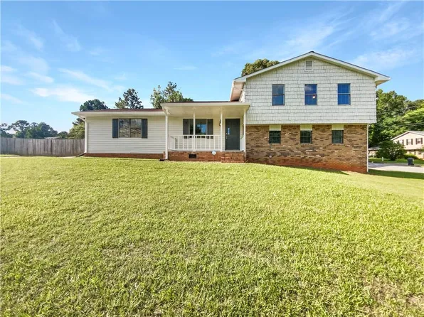 6139 Katherine Rd, Rex, GA 30273