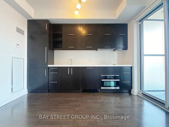 3rd image of 65 Saint Mary St #2910