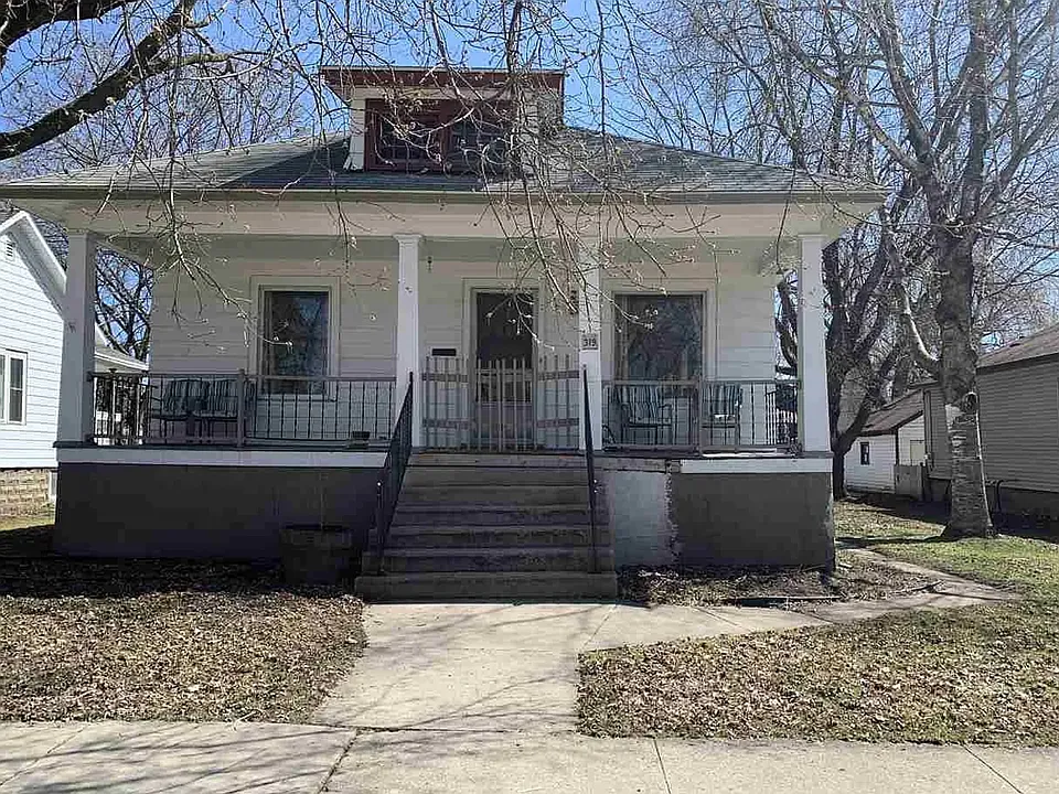 319 S Maple Ave