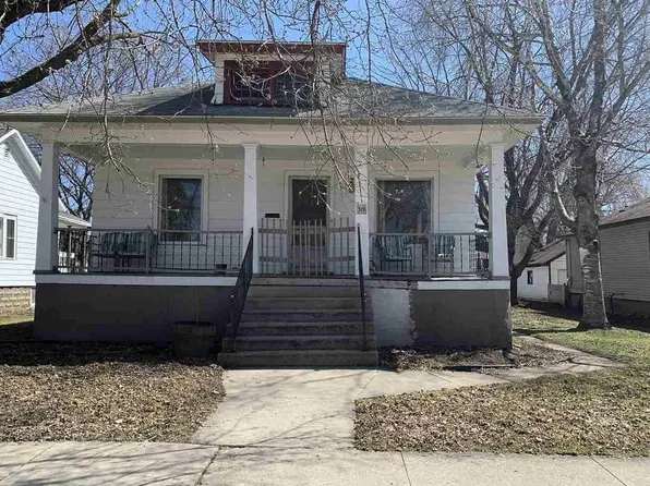 319 S Maple Ave, Green Bay, WI 54303