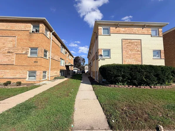 1915 S Harlem Ave E, Berwyn, IL 60402