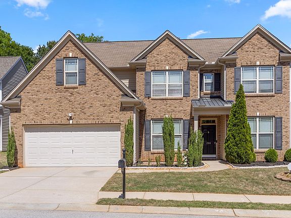 2nd image of 200 Birch Hill Way