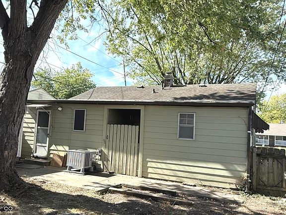 4th image of 1617 N Hawthorne Ln
