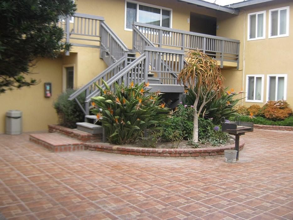 1st image of 5531 Driftwood St APT 12