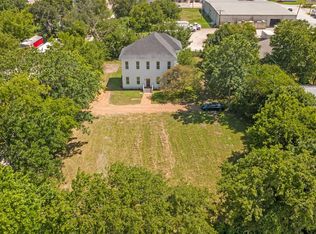 102 N Clegg St, Trinity, TX 75862