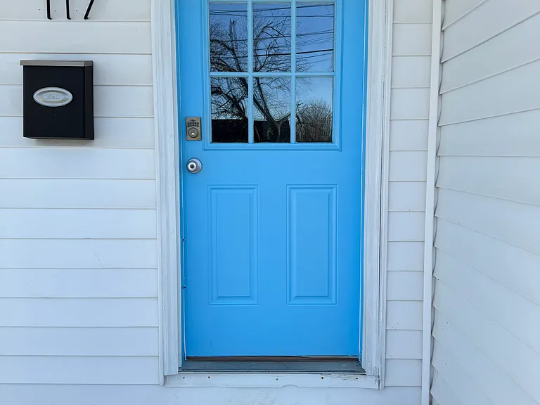 117 Lowery Hts — Photo 2