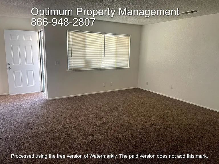 15942 N Culver Rd — Photo 7