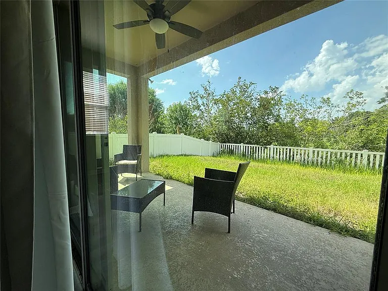 10638 Laguna Plains Dr — Photo 38