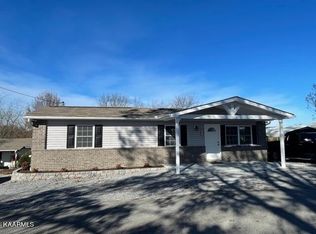 1611 Snapp Rd, Sevierville, TN 37862