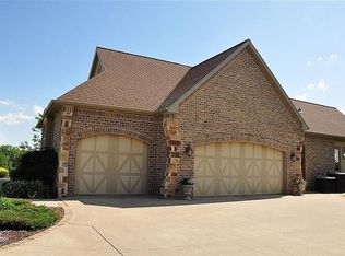 6929 N Purdy Pkwy, Appleton, WI 54913