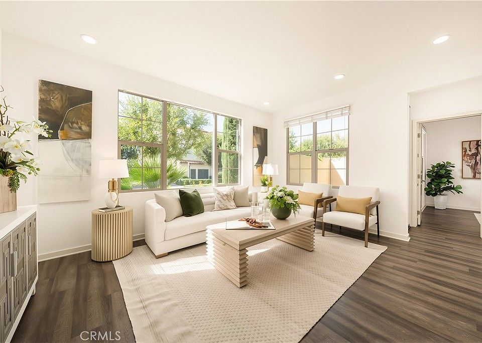 1st image of 56 Bay Laurel