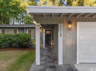 1928 109th Ave SE, Bellevue, WA 98004