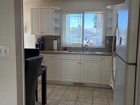 5th image of 5144 N 35th St E