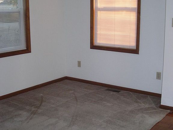 2nd image of 197 Isle Of Pines Rd