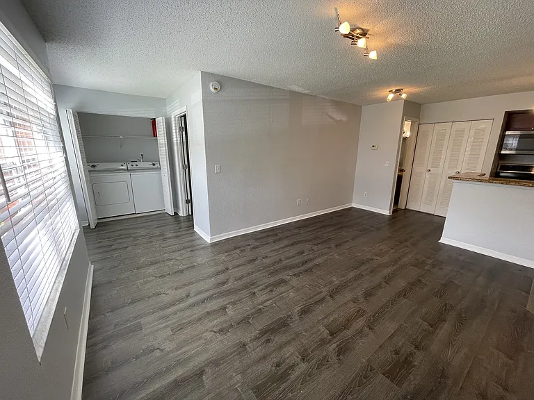 5128 Conroy Rd #713 — Photo 7